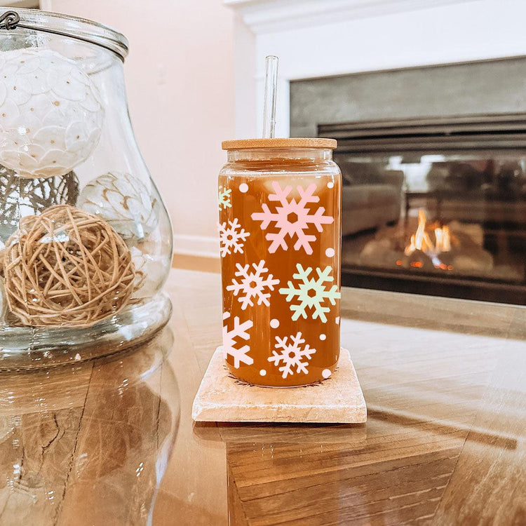 Pastel Snowflakes 17oz